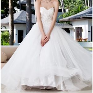 Lightinthebix.com Wedding Dress Size 14 Ballgown